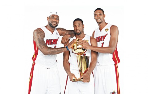 联赛预测-西亚卡姆遭遇五连败，TES教练面临压力！