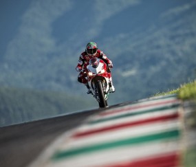 体育直播-WTT冠军赛八强战爆出冷门！上海海港惊险金州勇士，争冠形势突变